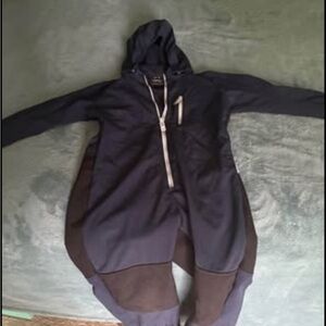 Reima Rainsuit
Kids size 116
